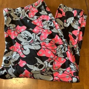 Disney Minnie Mouse Capris. Size 5X